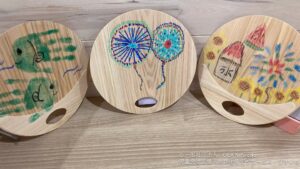 250728木製のオリジナルうちわをつくろう！